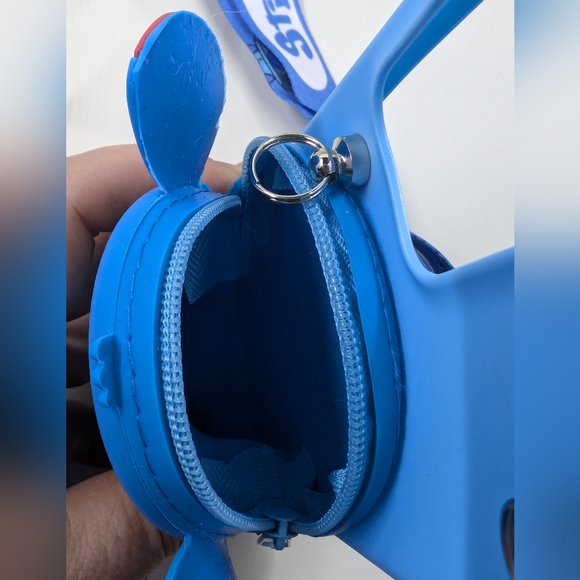 Stitch 3D Soft Silicon Coin Cell Phone Cover w/ Lanyard & Wrist Strap - Picture 3 of 10